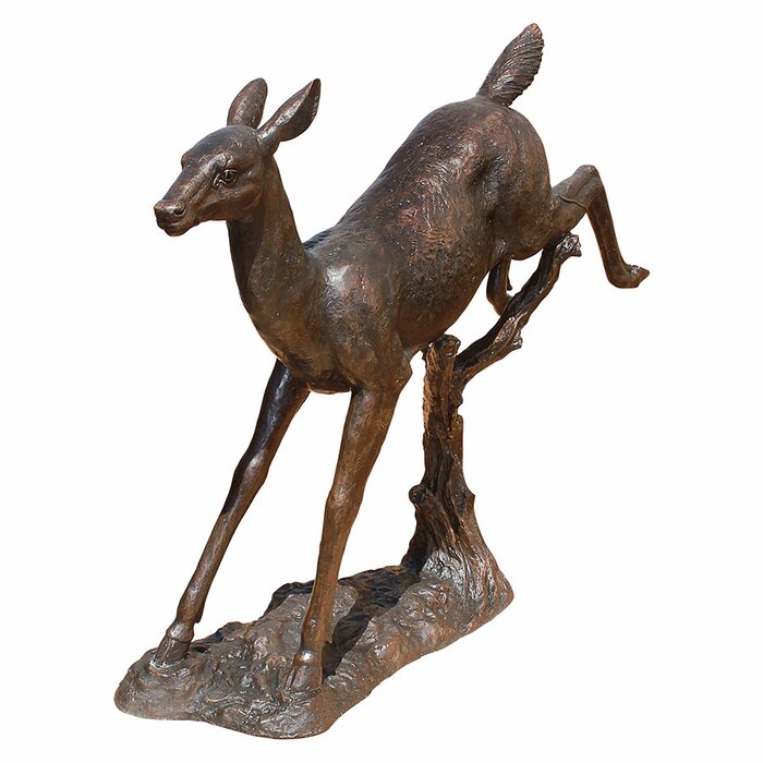 deer garden statue